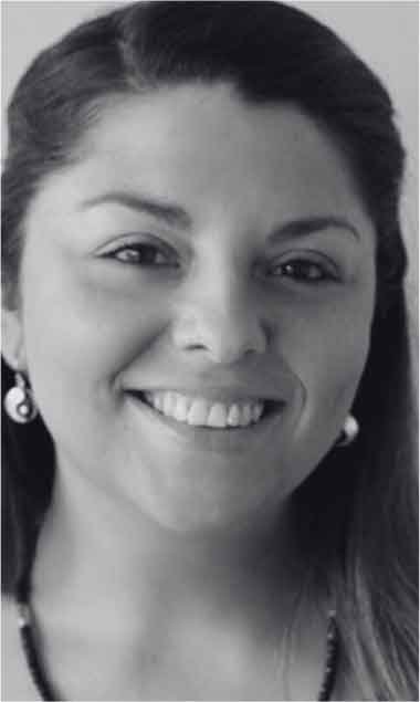 Retrato de Victoria Albornoz, directora de la Fundación Planeta Tierra, educadora diferencial experta en bienestar y neurodiversidad